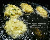 A picture of step 2 of Noddel fritters #ramadankitayari.