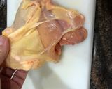 Foto del paso 5 de la receta Muslo de pollo deshuesado sin piel a la plancha con ensalada
