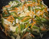عکس مرحله 2 از دستور خوراک مرغ و کلم سفید (Chicken & cabbage dish)