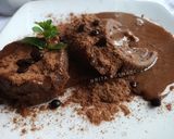 Foto langkah ke 7 dari resep Milo Lava Cake.