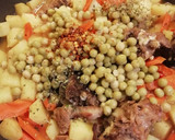 Foto del paso 5 de la receta: Guiso rápido y fácil con carnaza y huesos de cordero
