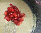 A picture of step 6 of Strawberry oats jaggery muffin.