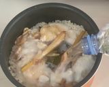 Foto langkah ke 4 dari resep Nasi Bakar Tongkol Suwir.