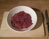 A picture of step 1 of Chicken liver with cloves.