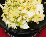 A picture of step 4 of Spring onion veg.