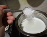 A picture of step 1 of Muesli Pudding.