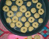 Foto langkah ke 4 dari resep Donat kentang.