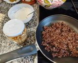 Foto del paso 8 de la receta: Tartaleta de masa filo con morcilla de arroz, garbanzos y salsa de yogur