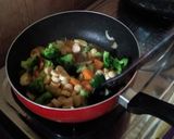 Foto langkah ke 3 dari resep Capcay.