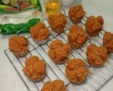 Foto langkah ke 6 dari resep Bolu Kukus Gula Merah.