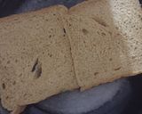 A picture of step 2 of Vegetable Bread Omelette.