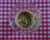 A picture of step 2 of Avocado Mayonnaise.