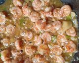 Foto langkah ke 2 dari resep 47. A. Udang Saus Mentega.