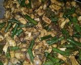 Foto langkah ke 4 dari resep Tumis kerang tiram.
