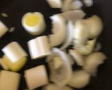 Foto del paso 2 de la receta: Lentejas con Gambones y alcachofas