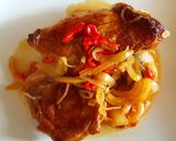 Foto del paso 4 de la receta: Rueda de jamón de cerdo, con cerveza