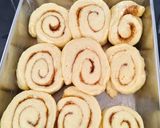 Gambar langkah 3 resipi Cinnamon rolls.