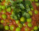A picture of step 7 of Red Capsicum with Peas.