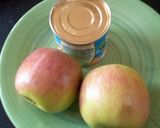 A picture of step 1 of Red Apple smoothie.
