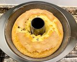 A picture of step 6 of Orange Cake with Chocolate Chips.