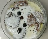 A picture of step 6 of Dahi Phulkiyan / Simple Phulkiyan.