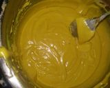 A picture of step 4 of Coloured cake.