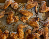 Foto del paso 3 de la receta: Alitas de pollo al horno