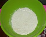 Foto langkah ke 3 dari resep Bolu Karamel Mini.
