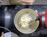 A picture of step 4 of Decorated Vanilla Cupcakes.