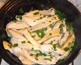 Foto del paso 4 de la receta: Pollo al verdeo