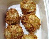 Foto langkah ke 4 dari resep Bola Ayam Rambutan (MPASI Friendly).