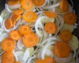 Foto del paso 6 de la receta: Bifes a la criolla 🥩🥕🧅🥔