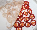 Foto del paso 2 de la receta: 🌶️Sal picante especiada🌶️ Con jalapeño, pimentón ahumado y ajo