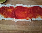 Foto del paso 2 de la receta: Canapés enrollados de atún y huevo
