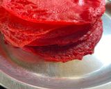 A picture of step 3 of Crepe Cake.