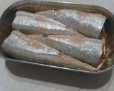Foto del paso 3 de la receta: Pionono sardinas, palta, olivas negras etc