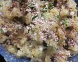 A picture of step 1 of Aalu tikki.