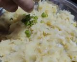A picture of step 3 of Sabudana Vada.