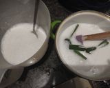 Foto langkah ke 2 dari resep Bubur Sumsum Lembut.