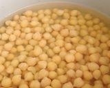 Hình bước làm 1 của món 🌱 Salad Đậu Gà & Trái Cây Thuần Chay (Vegan)