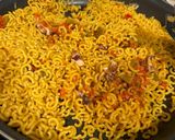 Foto del paso 5 de la receta: Fideuá de rape con langostinos