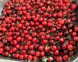 Une image de l'étape 2 de Confiture de cerises du jardin.