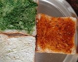 A picture of step 1 of Rainbow sandwich.