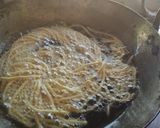 ભાવનગરી ગાંઠિયા (Bhavnagari Ganthiya Recipe In Gujarati) રેસીપી સ્ટેપ2ફોટો