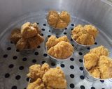 Foto langkah ke 4 dari resep Bolu Kukus Gula Merah.