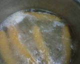 A picture of step 4 of Besan ke gatte ki sabzi.