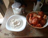 Foto del paso 2 de la receta: Muslos de pollo al horno