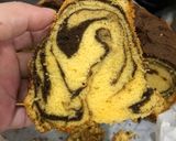 Foto langkah ke 4 dari resep Marmer Cake/ Marble Cake/ Bolu Macan.