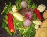 Foto langkah ke 3 dari resep Ikan Pari Asap Masak Santan.