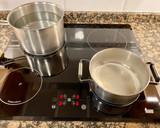 Foto del paso 3 de la receta: Flan de manzanas caramelizadas a la canela, sin leche